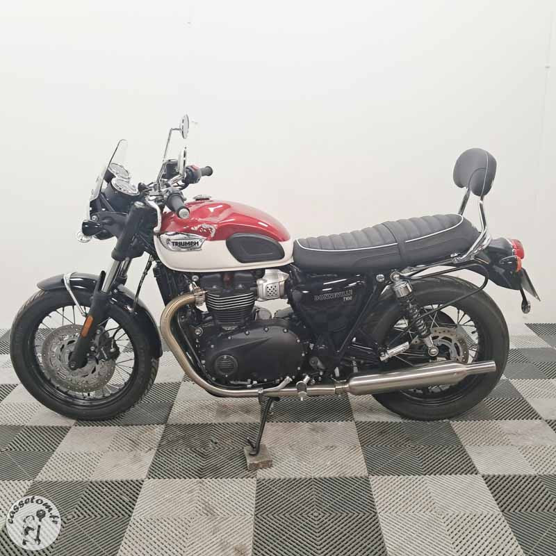 TRIUMPH BONN.T100 900 2023 accidentée - La Casse de l Oncle Tom