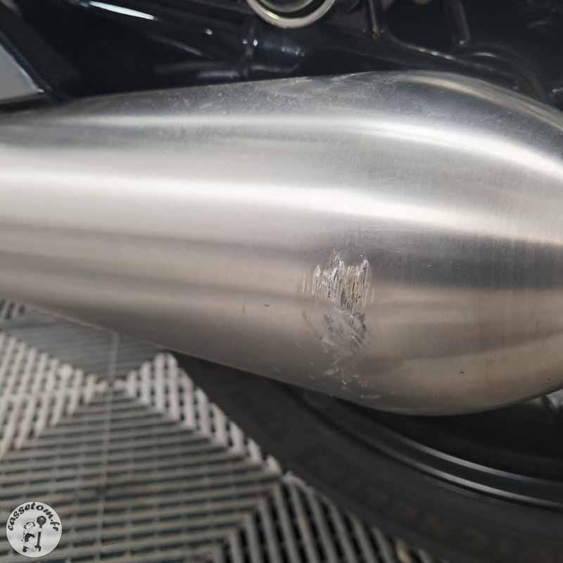 TRIUMPH BONN.T100 900 2023 accidentée - La Casse de l Oncle Tom