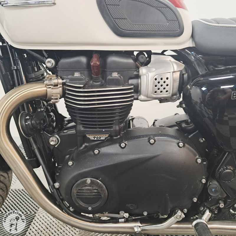 TRIUMPH BONN.T100 900 2023 accidentée - La Casse de l Oncle Tom