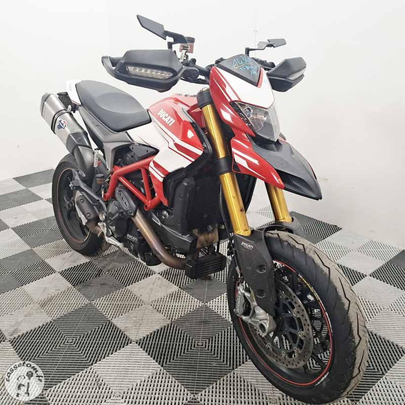 DUCATI Hypermotard 939 SP 937 2018 accidentée - La Casse Oncle Tom