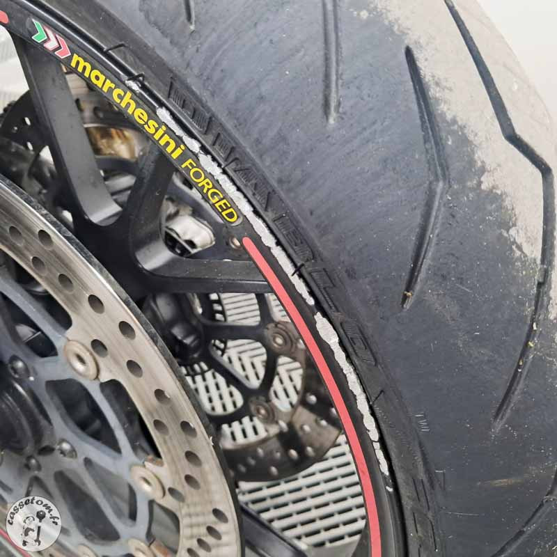 DUCATI Hypermotard 939 SP 937 2018 accidentée - La Casse Oncle Tom