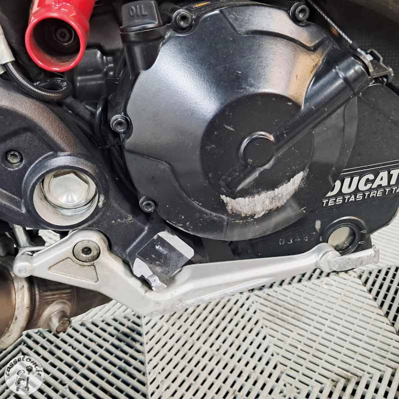 DUCATI Hypermotard 939 SP 937 2018 accidentée - La Casse Oncle Tom
