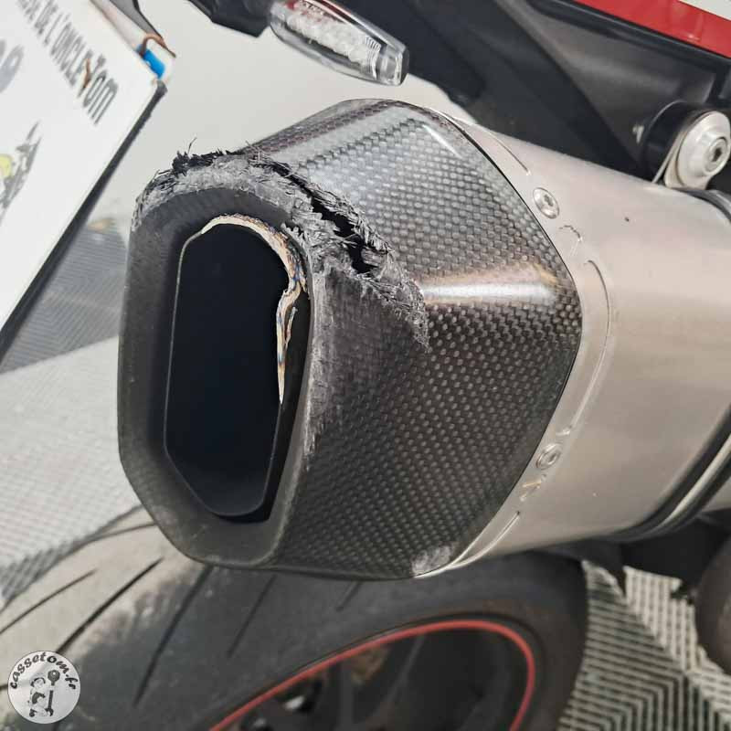DUCATI Hypermotard 939 SP 937 2018 accidentée - La Casse Oncle Tom