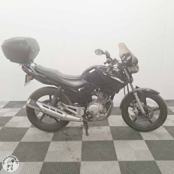 YAMAHA YBR125 124 2010 accidentée - La Casse de l Oncle Tom