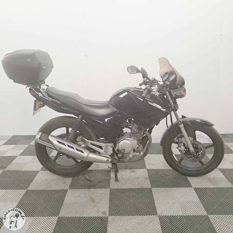 YAMAHA YBR125 124 2010 accidentée - La Casse de l Oncle Tom