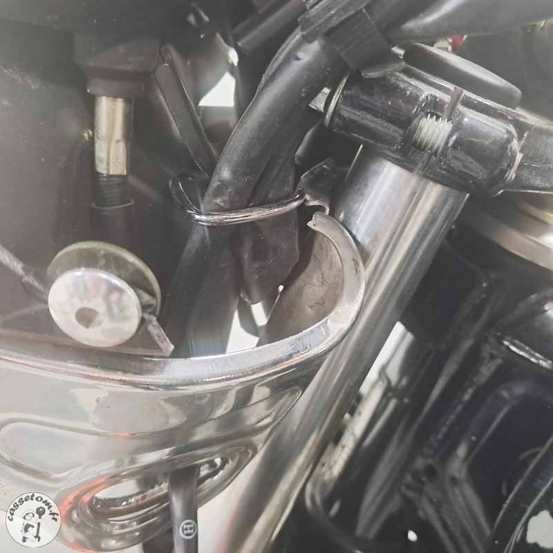 YAMAHA YBR125 124 2010 accidentée - La Casse de l Oncle Tom