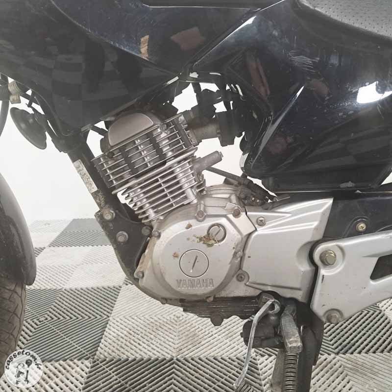 YAMAHA YBR125 124 2010 accidentée - La Casse de l Oncle Tom