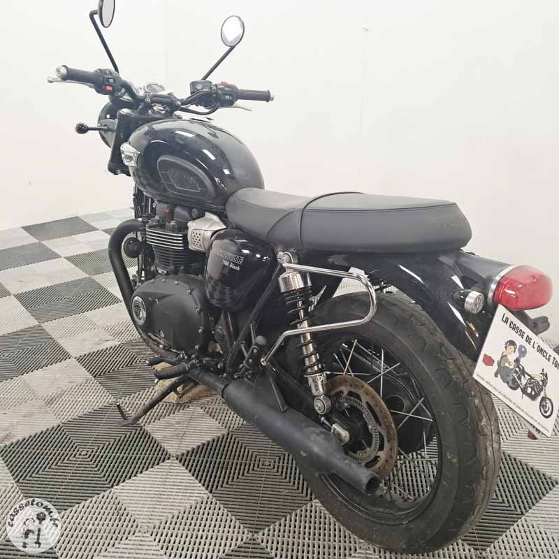 Triumph Bonneville T100 900 2017 accidentee - La Casse de l Oncle Tom