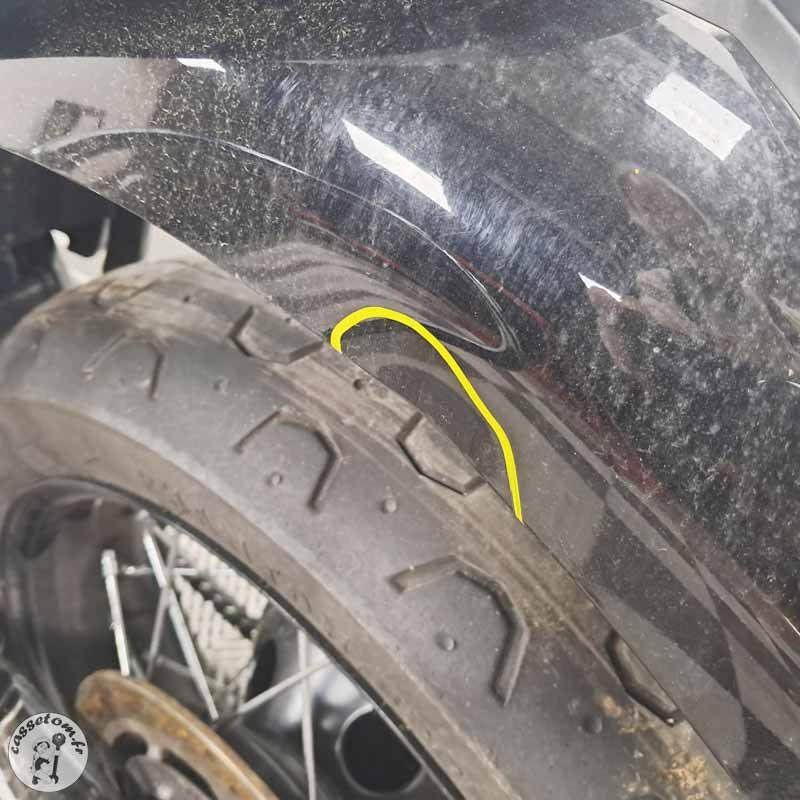 Triumph Bonneville T100 900 2017 accidentee - La Casse de l Oncle Tom