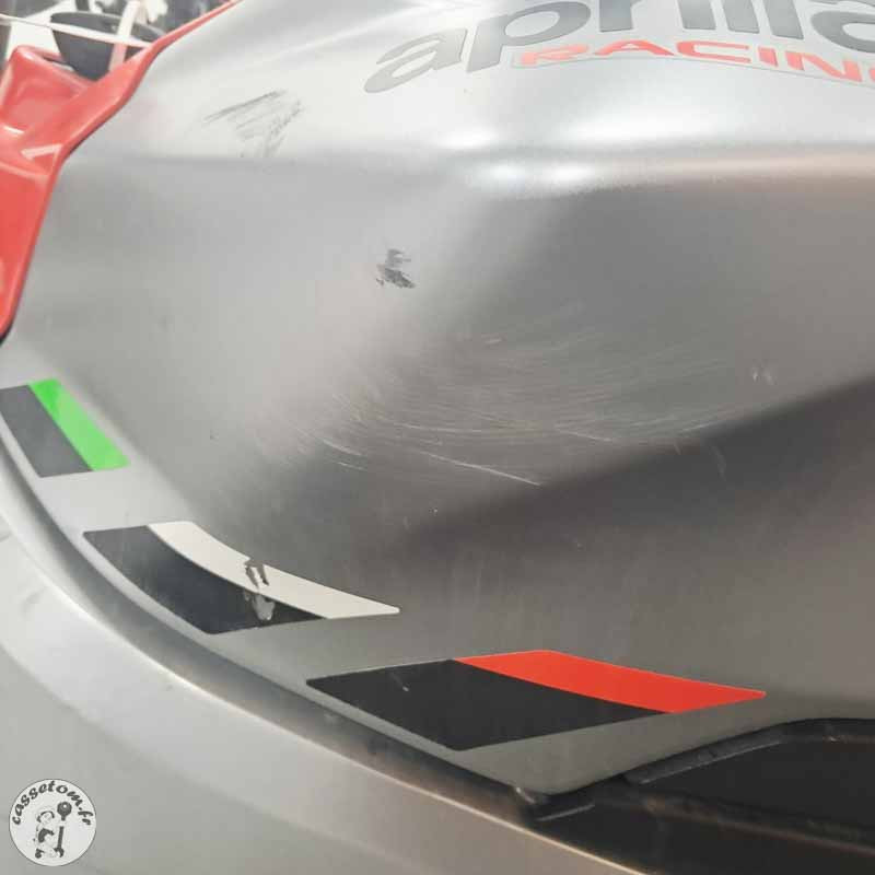 APRILIA TUONO 660 2022 accidentée - La Casse de l Oncle Tom