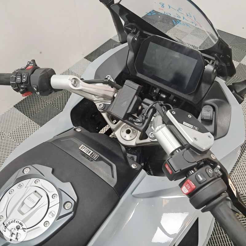 B.M.W. R1300RS 1300 2025 accidentée - La Casse de l Oncle Tom