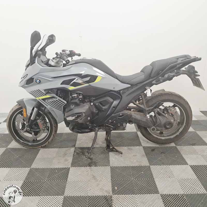B.M.W. R1300RS 1300 2025 accidentée - La Casse de l Oncle Tom