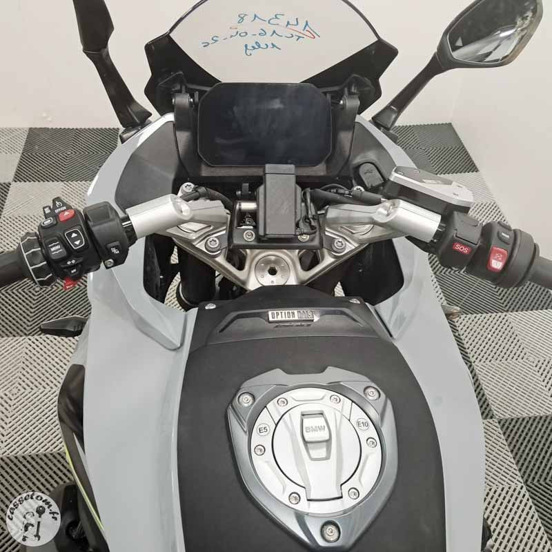 B.M.W. R1300RS 1300 2025 accidentée - La Casse de l Oncle Tom