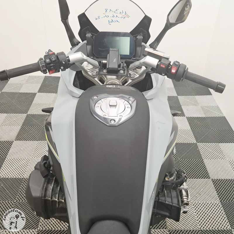 B.M.W. R1300RS 1300 2025 accidentée - La Casse de l Oncle Tom