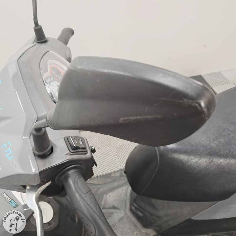 SYM ORBIT II 490 2021 accidente - La Casse de l Oncle Tom
