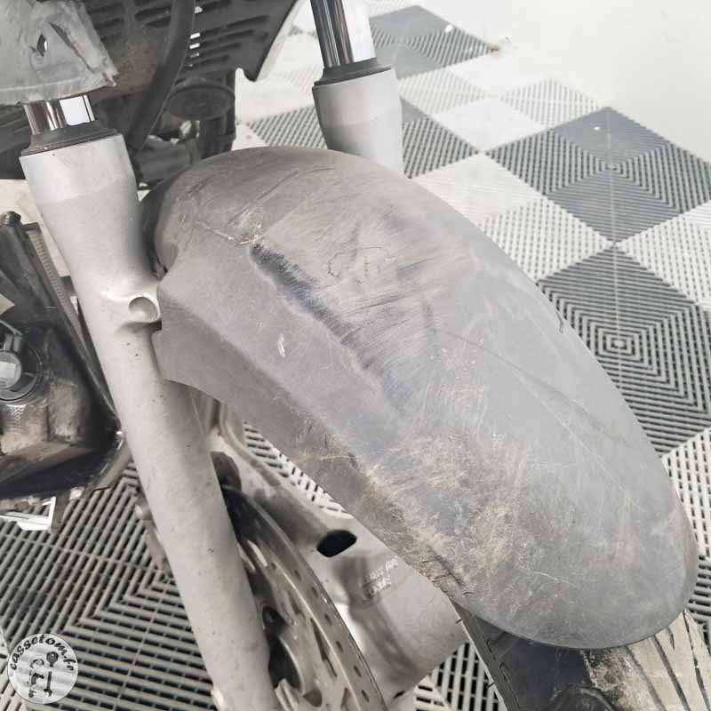 Honda XL125V Varadero 125 2009 accidentee - La Casse de l Oncle Tom