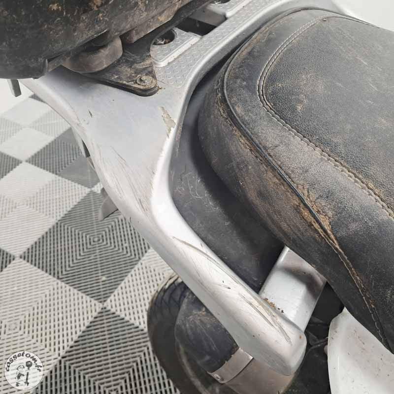 Honda XL125V Varadero 125 2009 accidentee - La Casse de l Oncle Tom