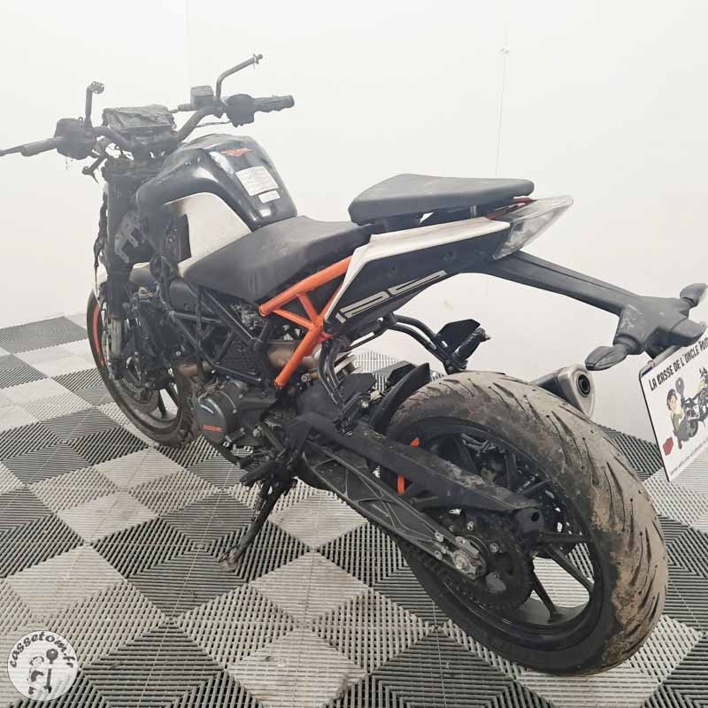 KTM 125 Duke 2021 Accidentée - Pièces Occasion | CasseTom