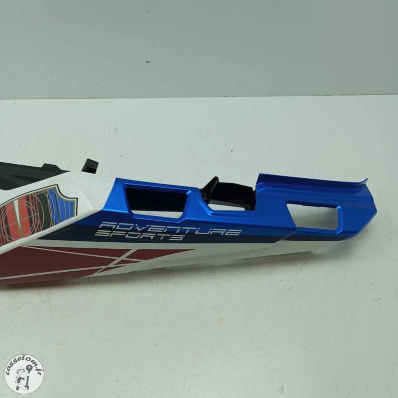 Demi coque arrière droite  Honda 1100 crf africa twin 2022 - Cassetom - Nos pieces motos