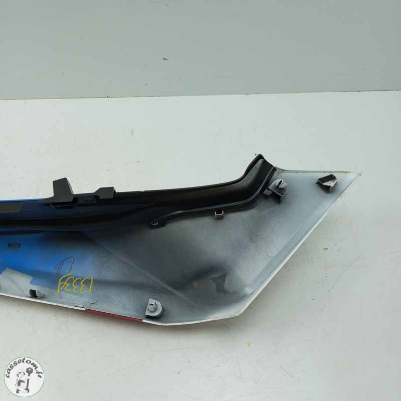 Demi coque arrière droite  Honda 1100 crf africa twin 2022 - Cassetom - Nos pieces motos