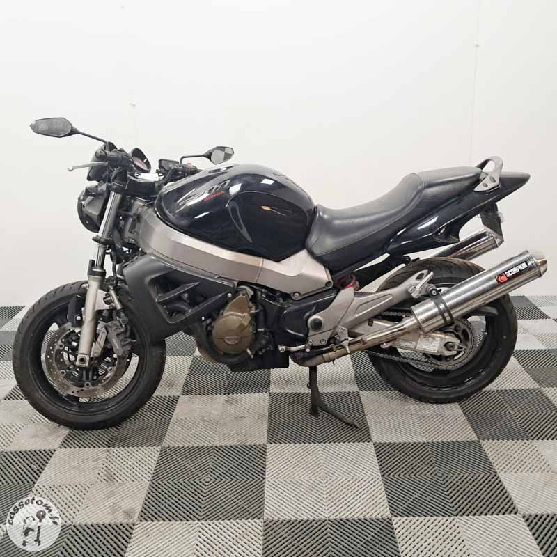 Honda X-Eleven 2001 accidentée - La Casse de l'Oncle Tom