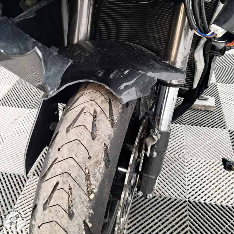 Kawasaki ZZR1400 2016 accidentée - La Casse de l'Oncle Tom