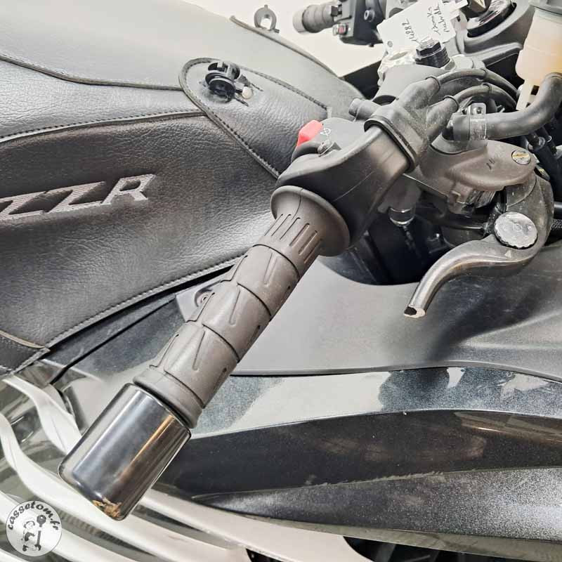 Kawasaki ZZR1400 2016 accidentée - La Casse de l'Oncle Tom