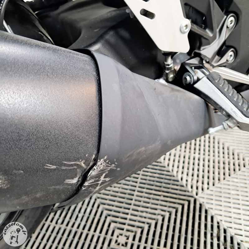 Kawasaki ZZR1400 2016 accidentée - La Casse de l'Oncle Tom