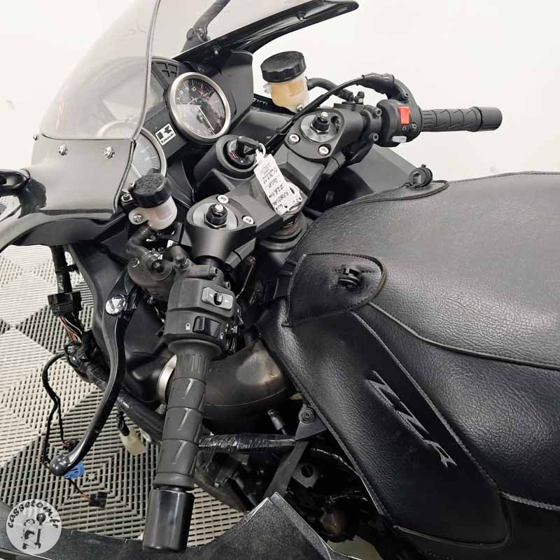 Kawasaki ZZR1400 2016 accidentée - La Casse de l'Oncle Tom