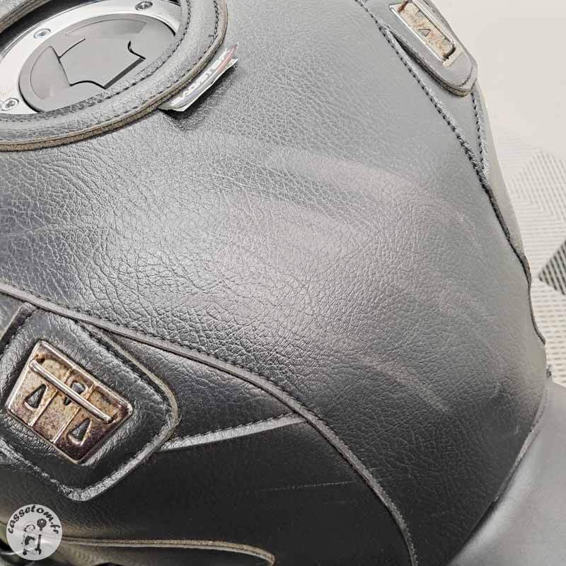 Kawasaki ZZR1400 2016 accidentée - La Casse de l'Oncle Tom