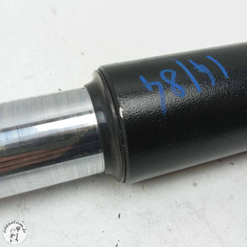 Bras de fourche gauche  Bmw 1800 r18 b 2021 - Cassetom - Nos pieces motos