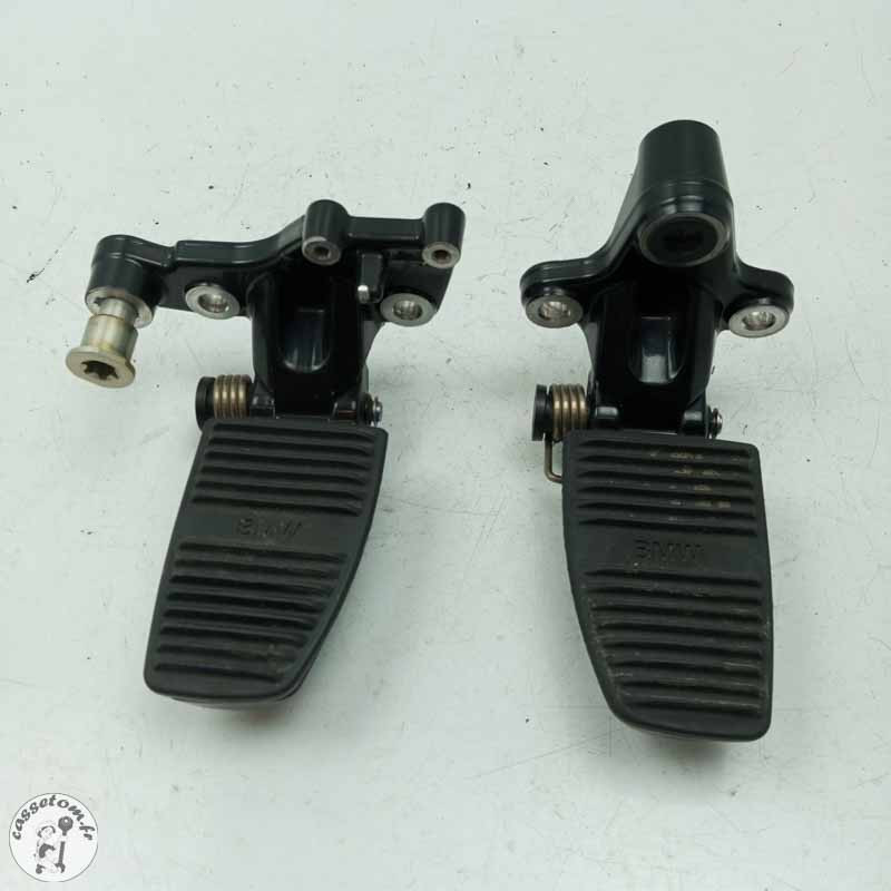 Platines avec reposes pieds avant  Bmw 1800 r18 b 2021 - Cassetom - Nos pieces motos