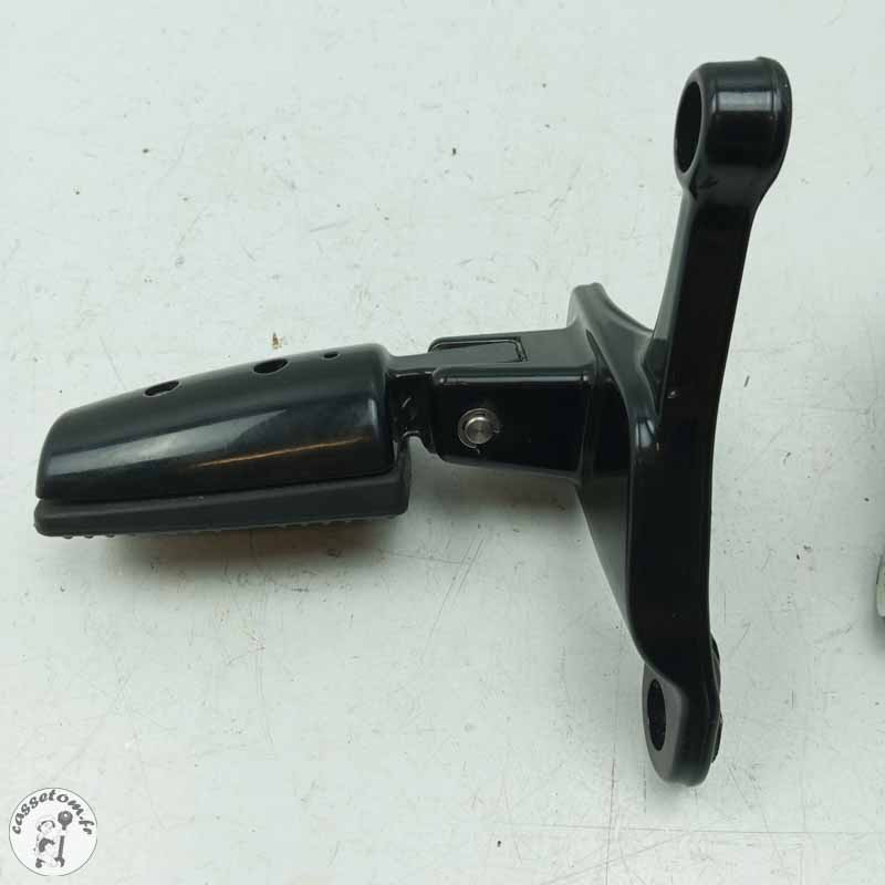 Platines avec reposes pieds arrière  Bmw 1800 r18 b 2021 - Cassetom - Nos pieces motos