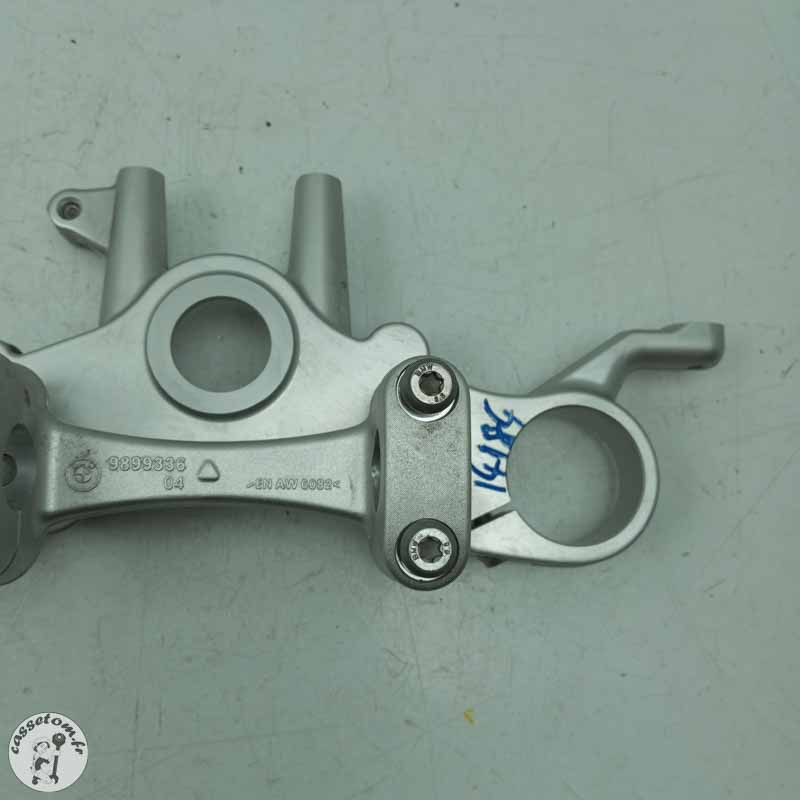 Té de fourche supérieur  Bmw 1800 r18 b 2021 - Cassetom - Nos pieces motos