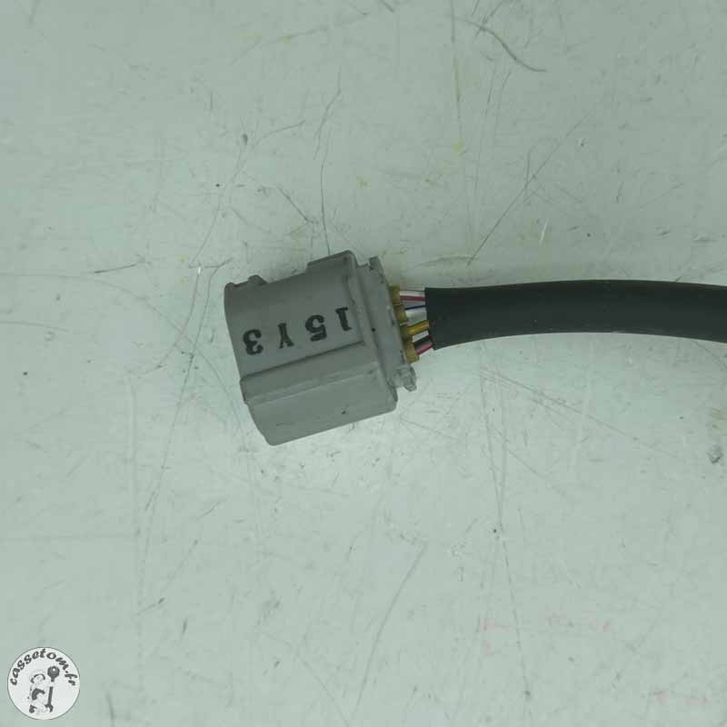 Commodo droit  Triumph 765 street triple r 2024 - Cassetom - Nos pieces motos