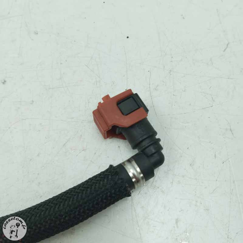 Durite d'essence  Triumph 765 street triple r 2024 - Cassetom - Nos pieces motos