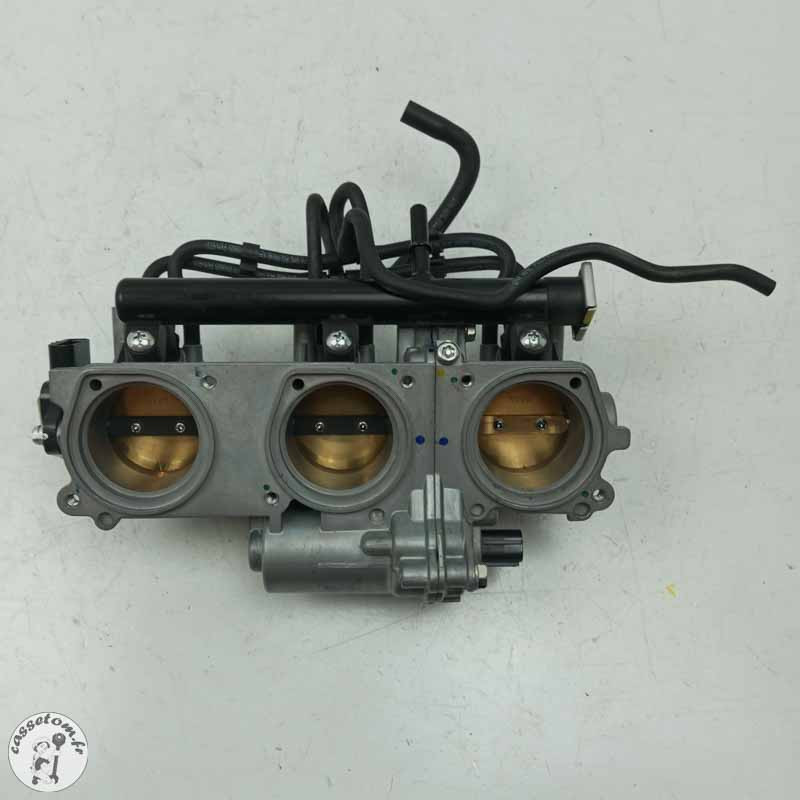Rampe d'injection  Triumph 765 street triple r 2024 - Cassetom - Nos pieces motos