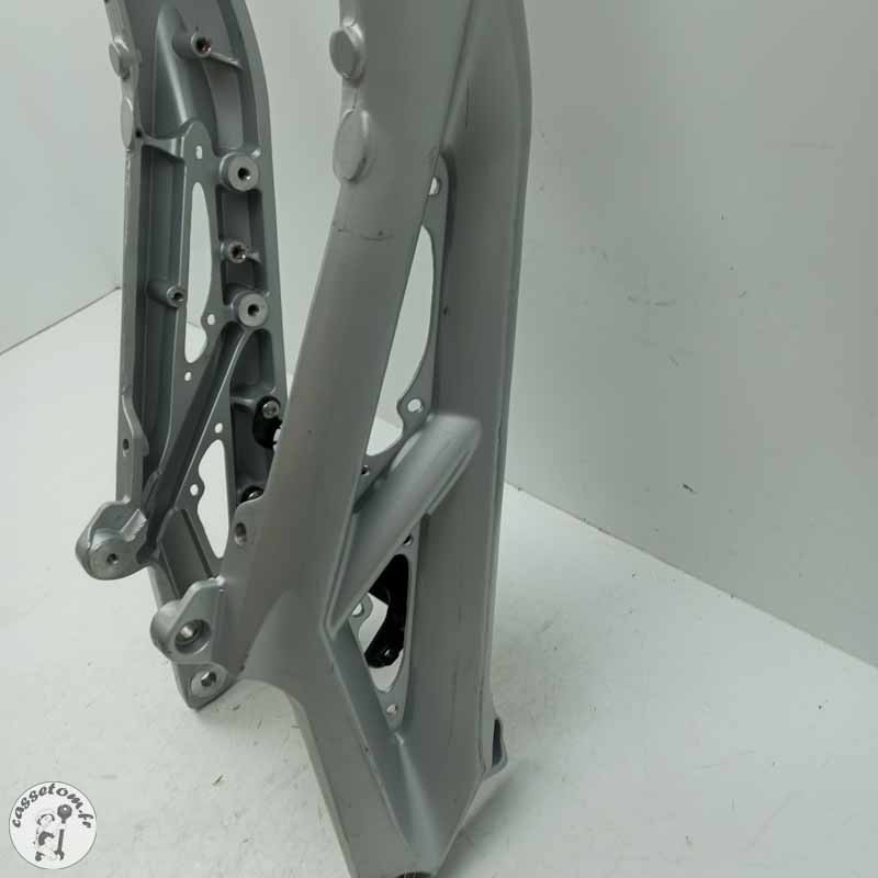 Boucle arrière  Triumph 765 street triple r 2024 - Cassetom - Nos pieces motos