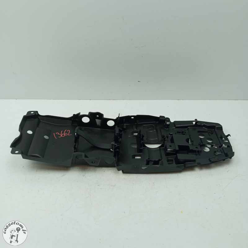 Passage de roue  Triumph 765 street triple r 2024 - Cassetom - Nos pieces motos