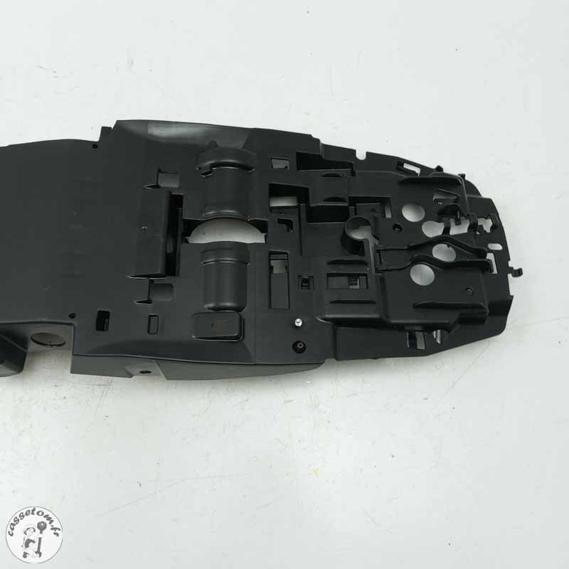Passage de roue  Triumph 765 street triple r 2024 - Cassetom - Nos pieces motos