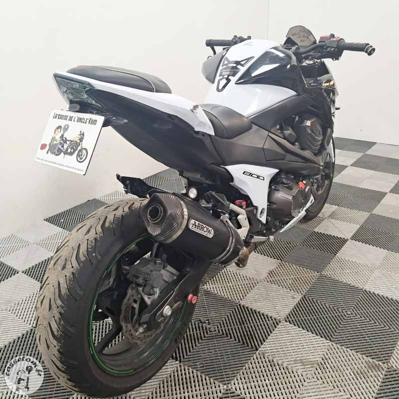 KAWASAKI Z800 806 2015 accidentée - La Casse de l Oncle Tom