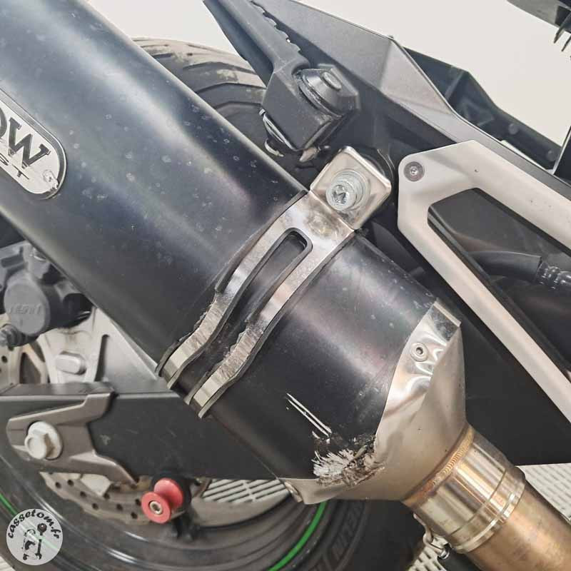 KAWASAKI Z800 806 2015 accidentée - La Casse de l Oncle Tom