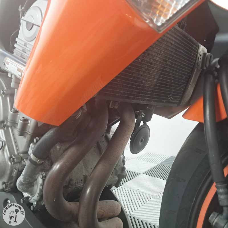 KAWASAKI ER-6N 649 2007 accidentée - La Casse de l Oncle Tom