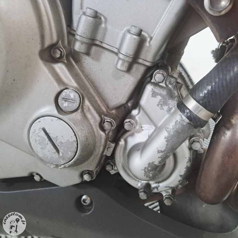KAWASAKI ER-6N 649 2007 accidentée - La Casse de l Oncle Tom