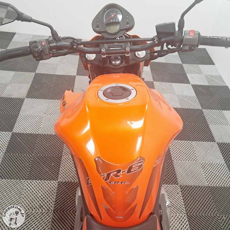 KAWASAKI ER-6N 649 2007 accidentée - La Casse de l Oncle Tom