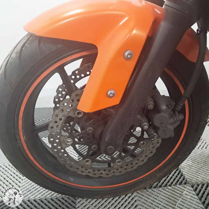 KAWASAKI ER-6N 649 2007 accidentée - La Casse de l Oncle Tom