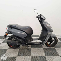 PEUGEOT KISBEE 50 2025 accidenté - La Casse de l Oncle Tom