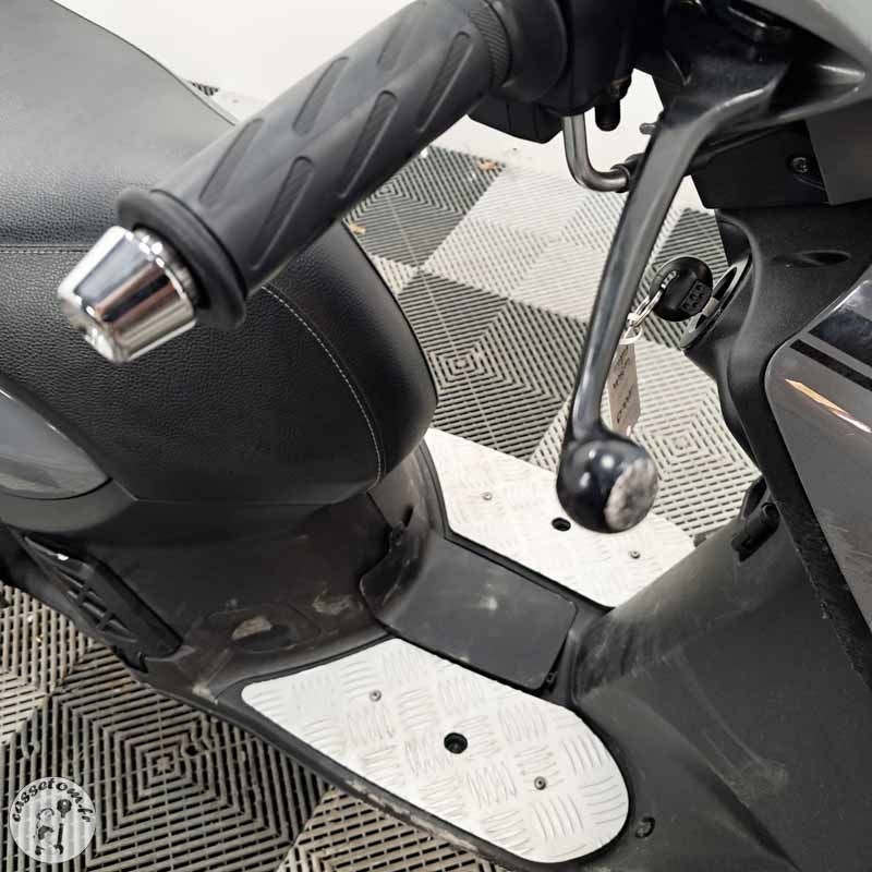 PEUGEOT KISBEE 50 2025 accidenté - La Casse de l Oncle Tom
