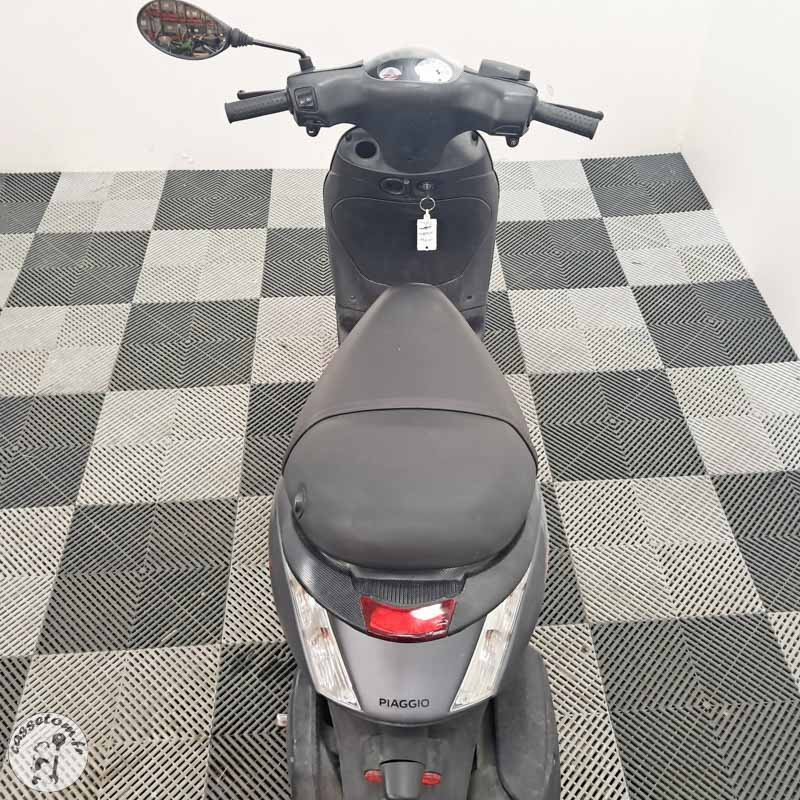 PIAGGIO ZIP 50 490 2022 accidenté - La Casse de l Oncle Tom
