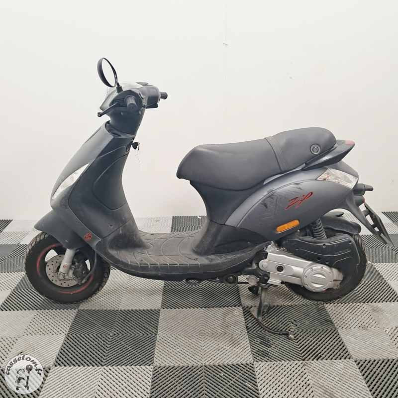 PIAGGIO ZIP 50 490 2022 accidenté - La Casse de l Oncle Tom